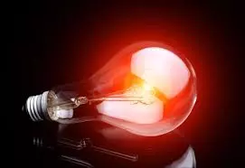 Aneel mantém bandeira vermelha patamar 1 na conta de luz